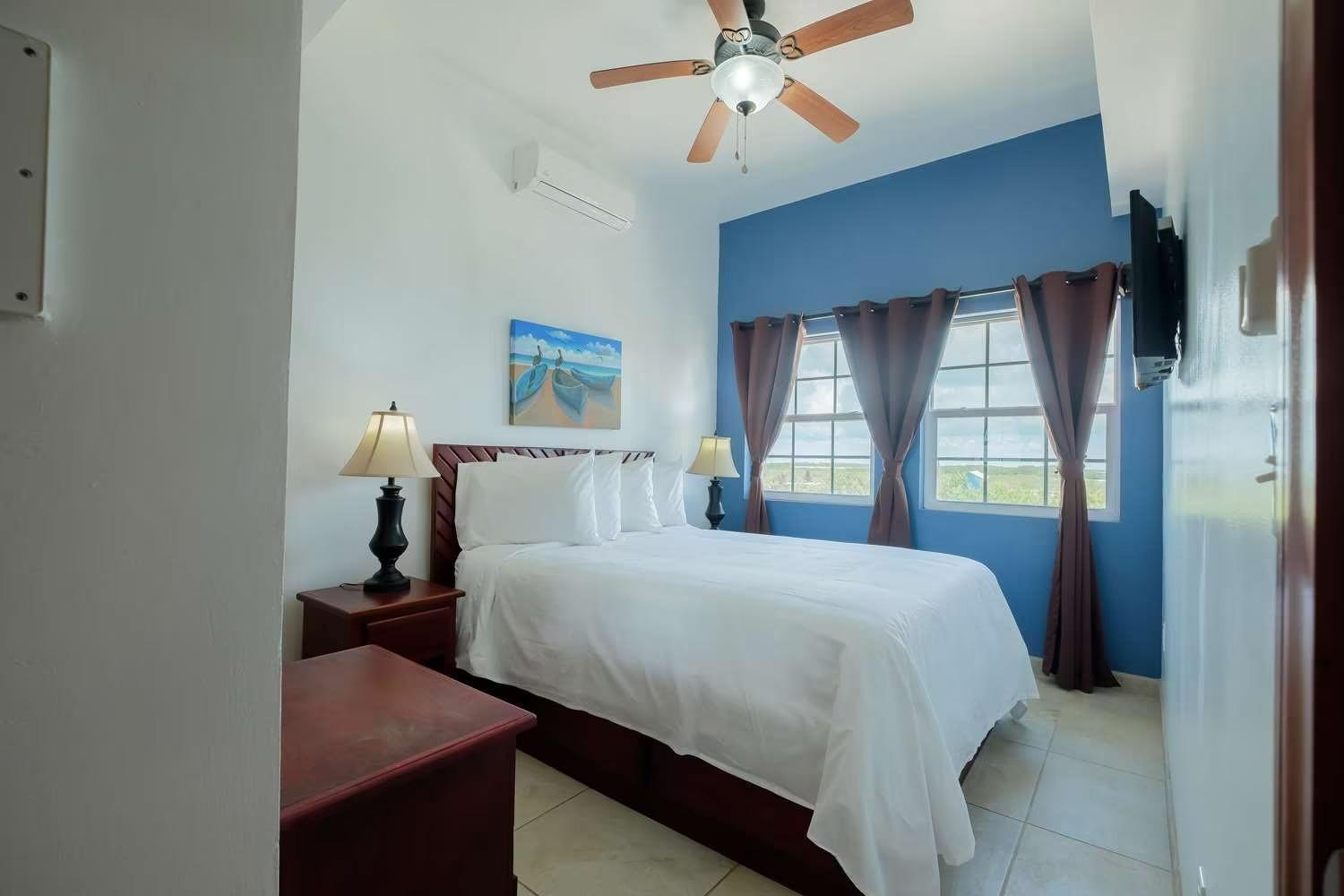 Best Western Grand Baymen Gardens San Pedro  Εξωτερικό φωτογραφία