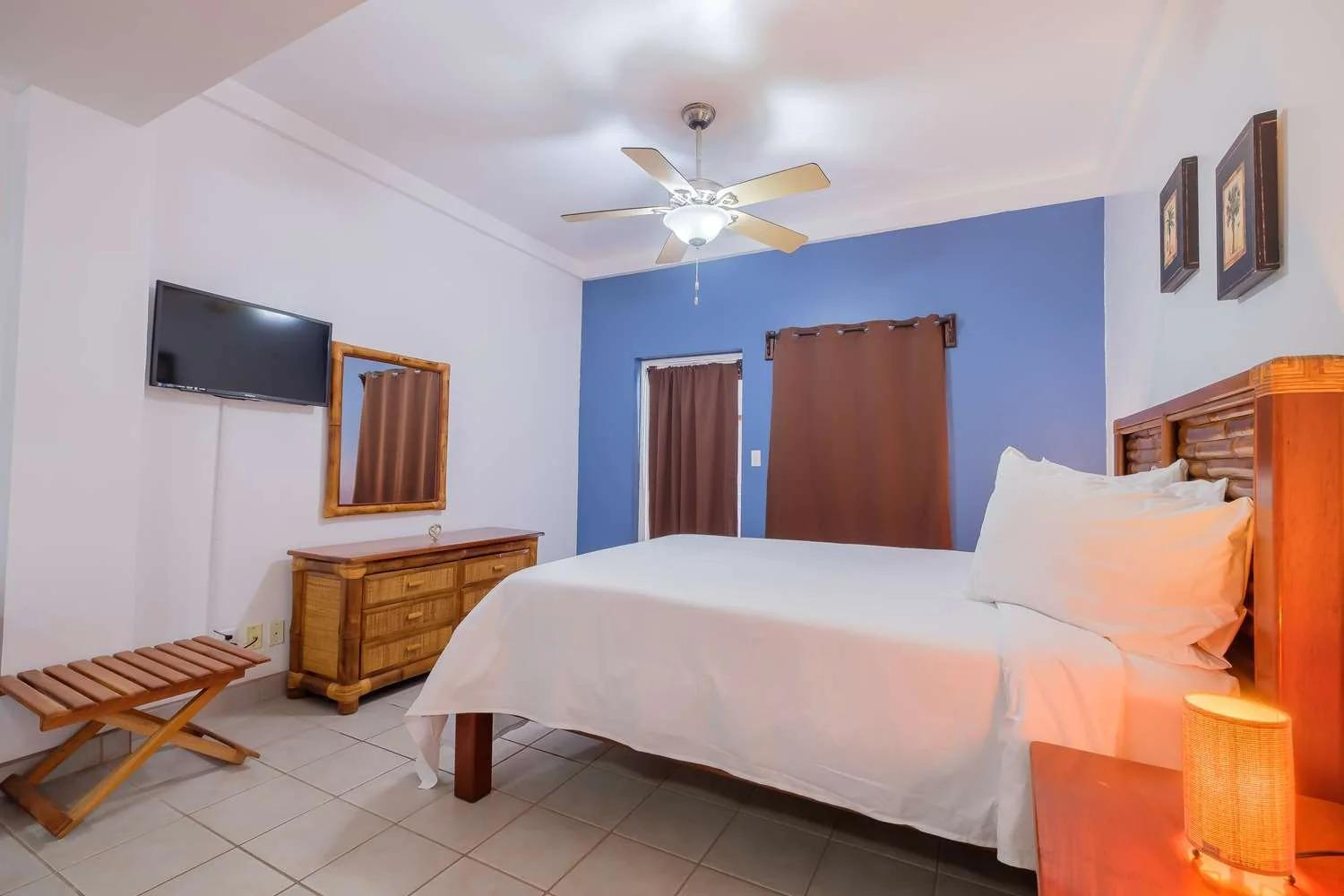 Best Western Grand Baymen Gardens San Pedro  Εξωτερικό φωτογραφία