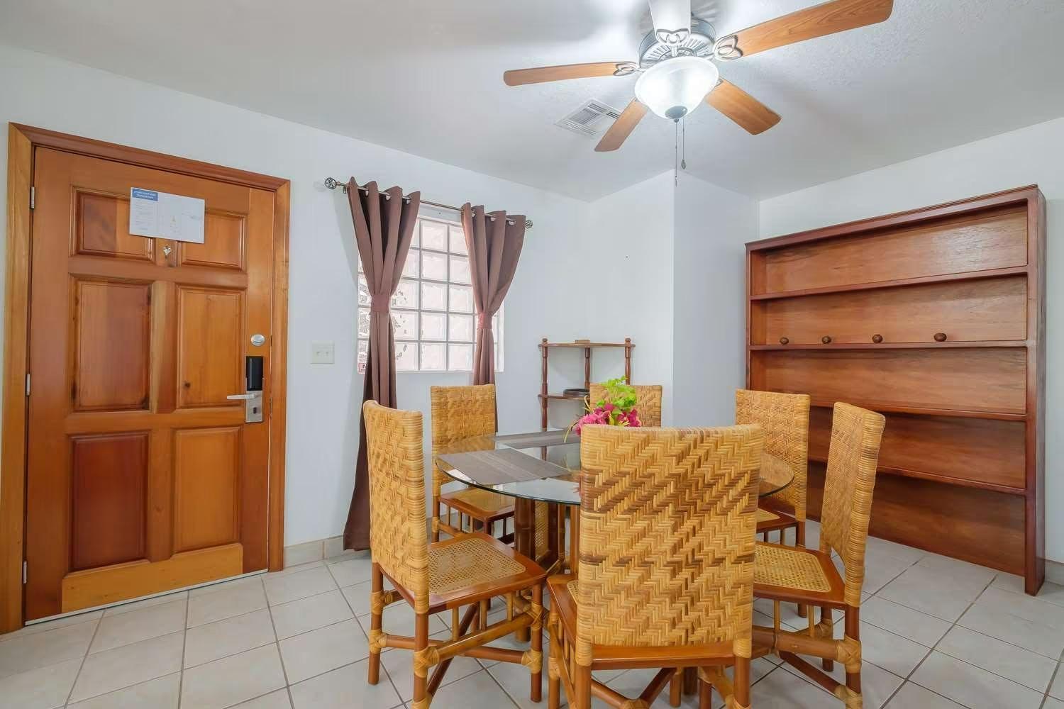 Best Western Grand Baymen Gardens San Pedro  Εξωτερικό φωτογραφία