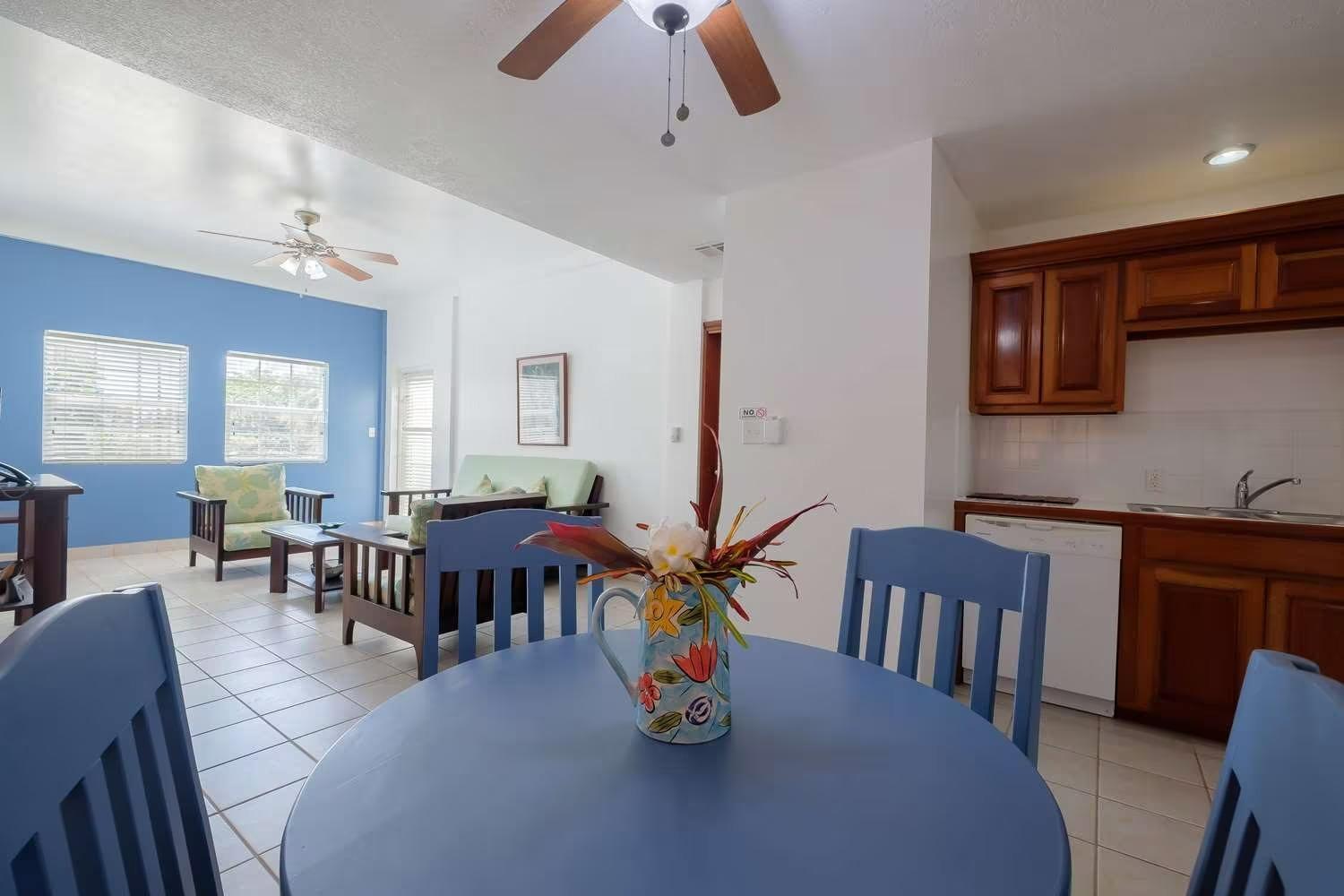 Best Western Grand Baymen Gardens San Pedro  Εξωτερικό φωτογραφία