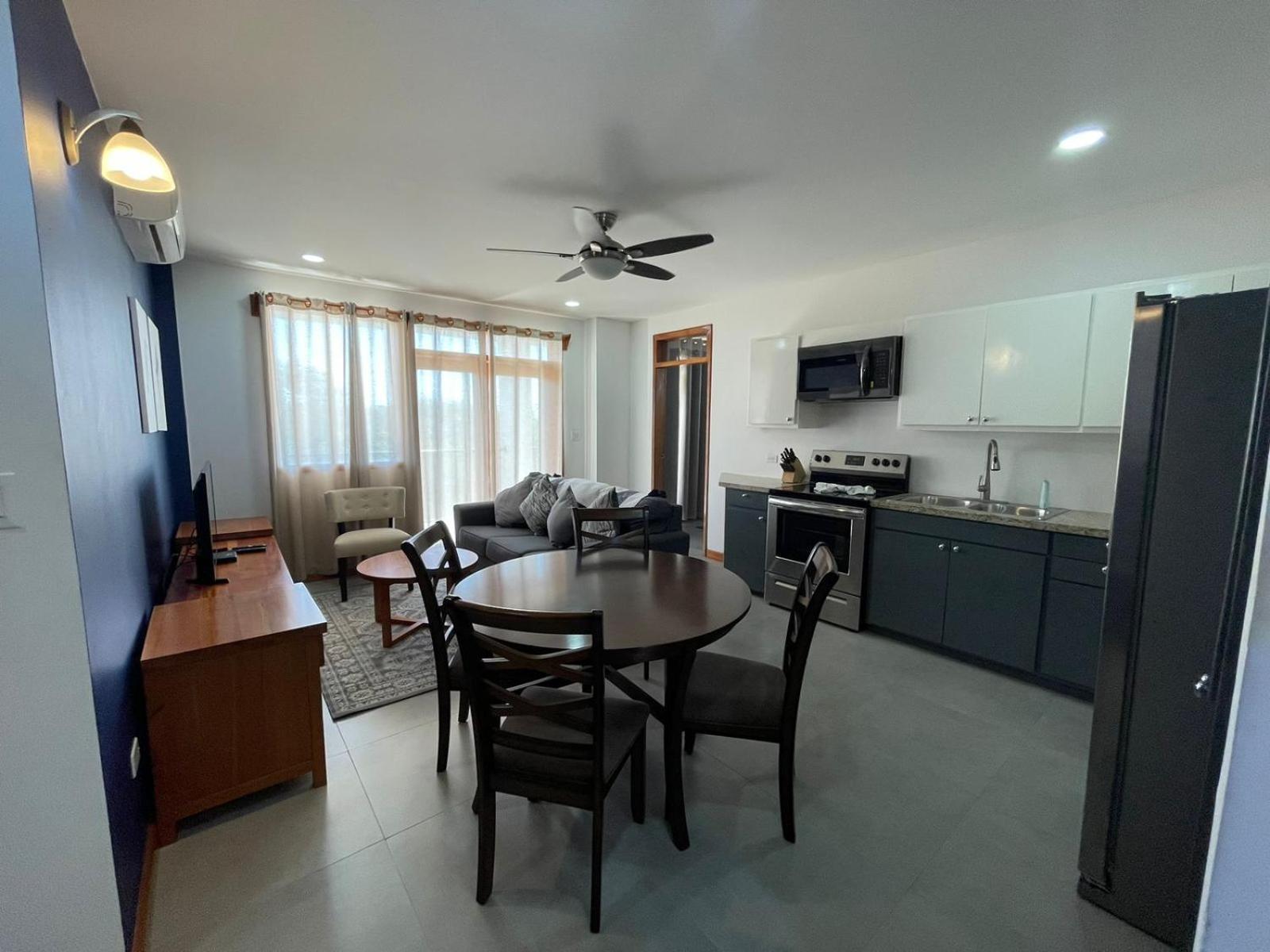 Best Western Grand Baymen Gardens San Pedro  Εξωτερικό φωτογραφία