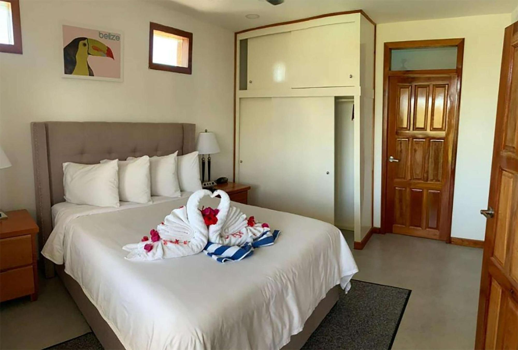 Best Western Grand Baymen Gardens San Pedro  Εξωτερικό φωτογραφία